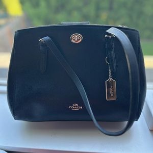 Coach leather purse take best offer